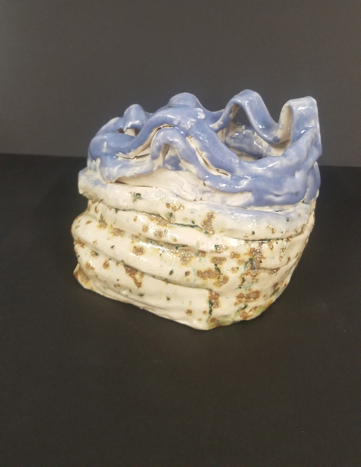 Coil Crown, Araceli Ruiz