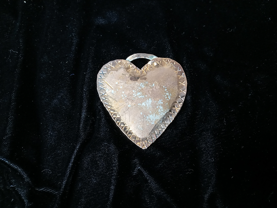 It's a Heart Benito Cruz