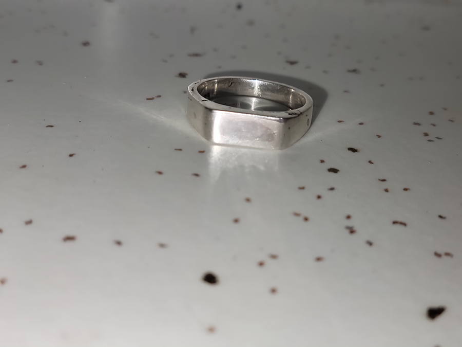 Ring Tabitha Hunt
