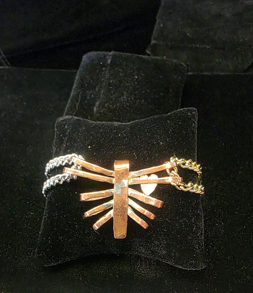 Love in the hollow Gilbert Naranjo Jewelry & Metalwork ART 1604 Jewelry and Metalwork I