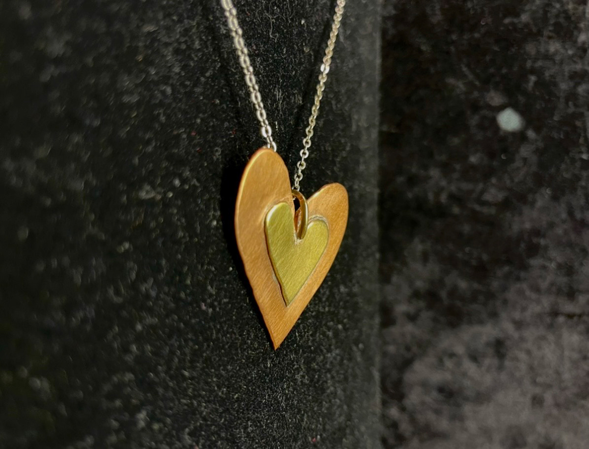 Two HeART Pendant, Ava Gemmell