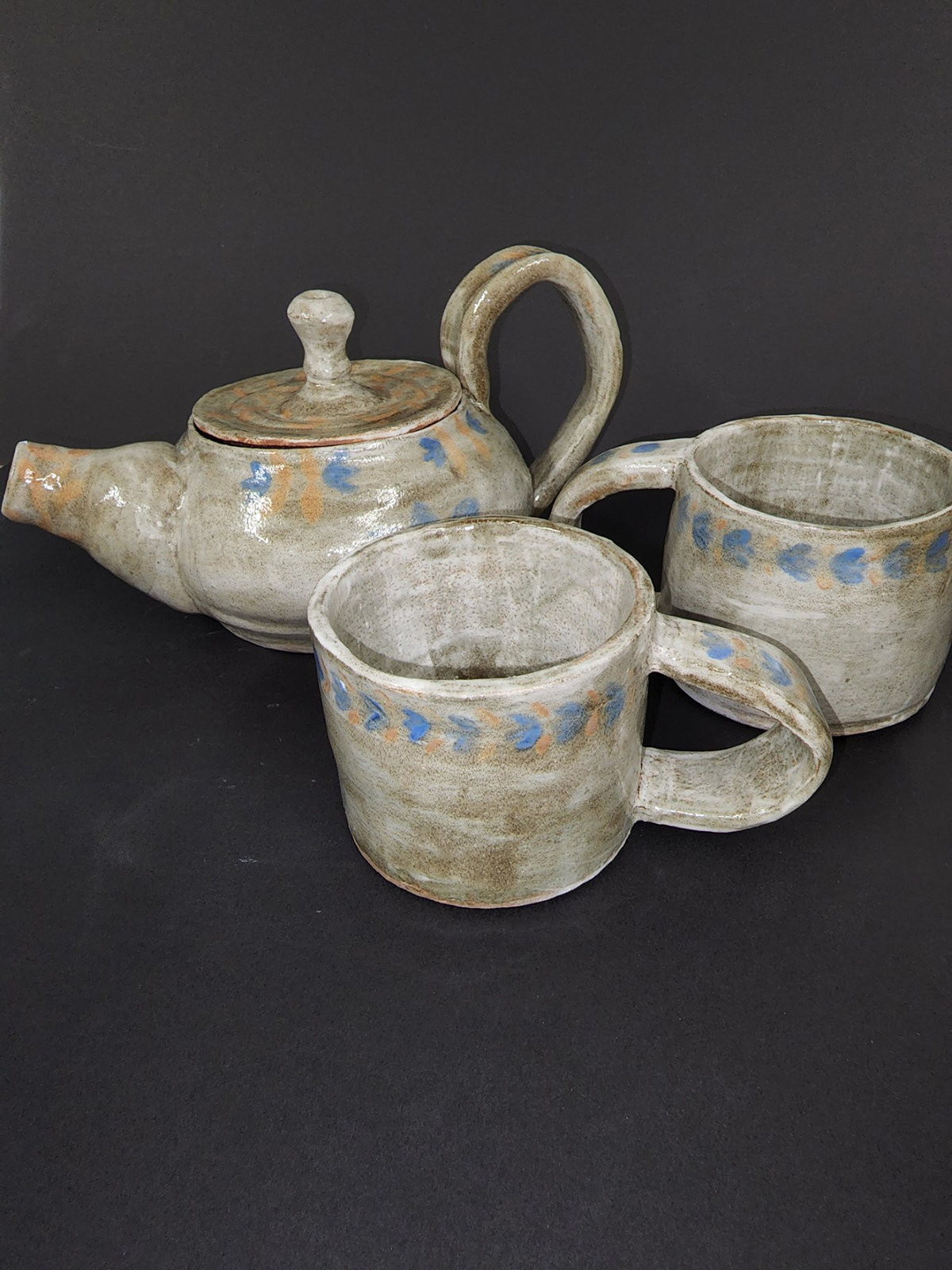 Antique Tea Set, Luna Ward