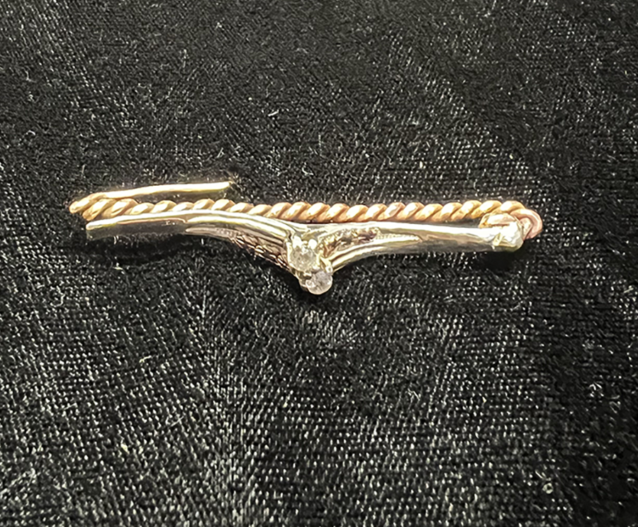 Brooch Olivia Figueroa Jewelry & Metalwork ART 1604 Jewelry & Metalwork 1