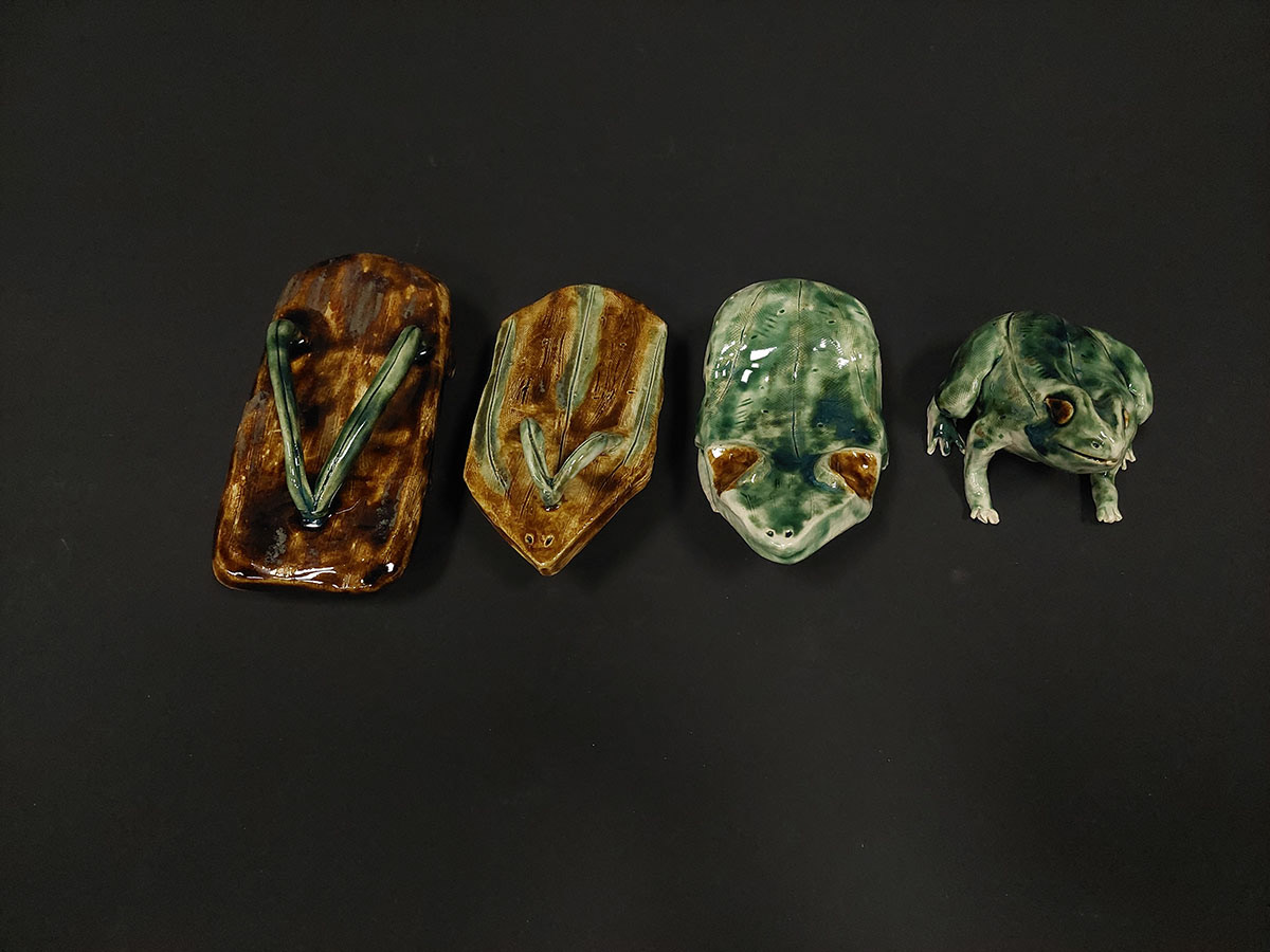 Geta ni Kaeru, Shoe to Frog Kyria Orton Ceramics ART 1703 Ceramics I