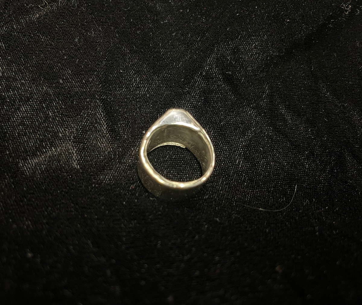 Silver Ring, Ava Gemmell
