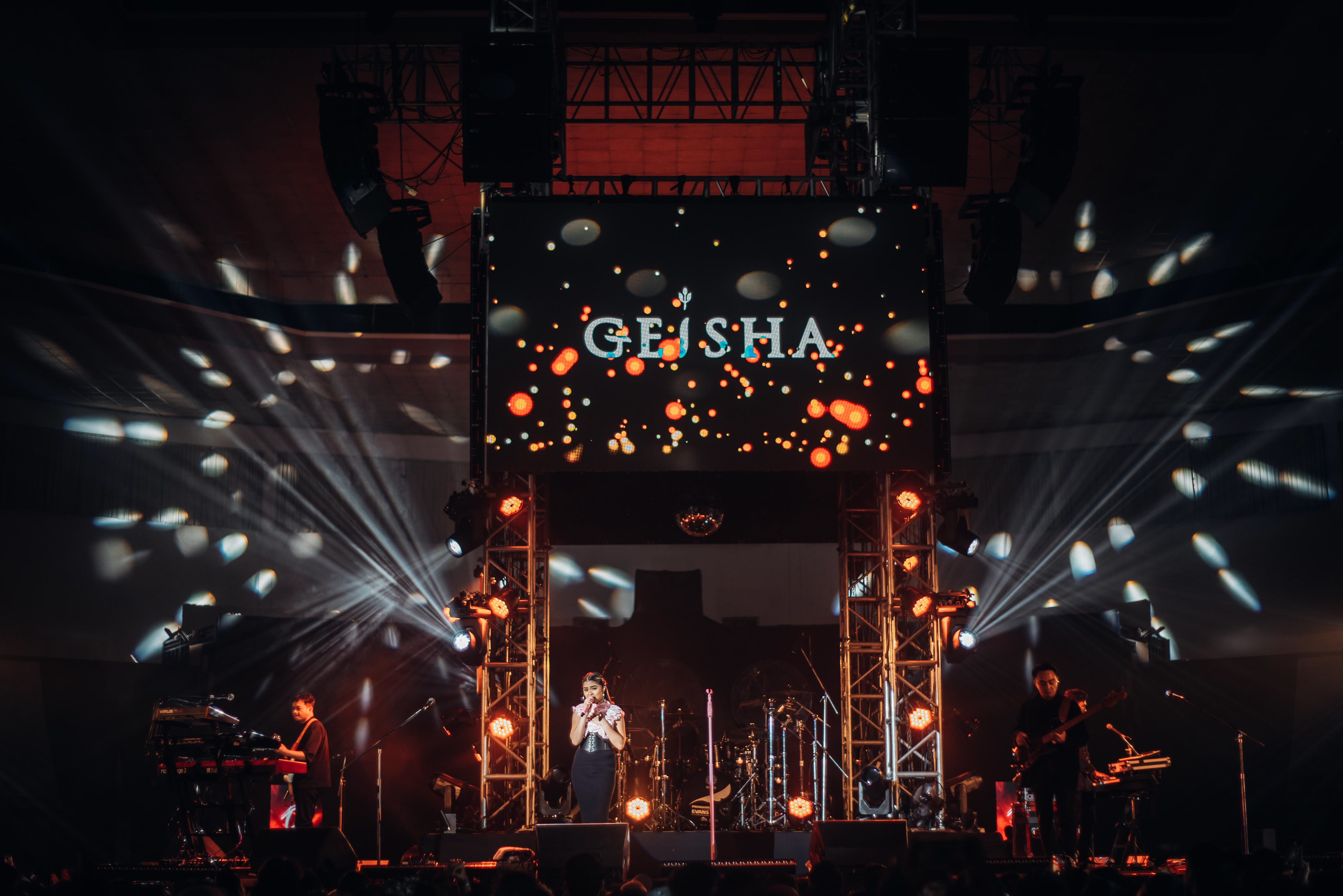 Geisha at Live with Noah Malang
