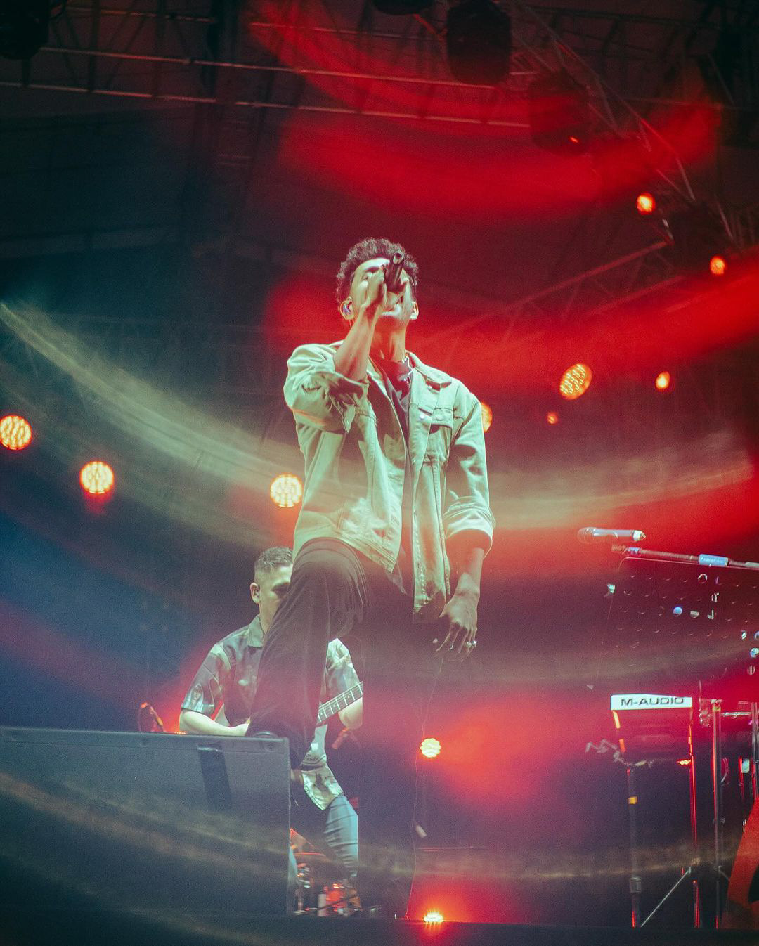 Teddy Aditya ft The Bakuucakar