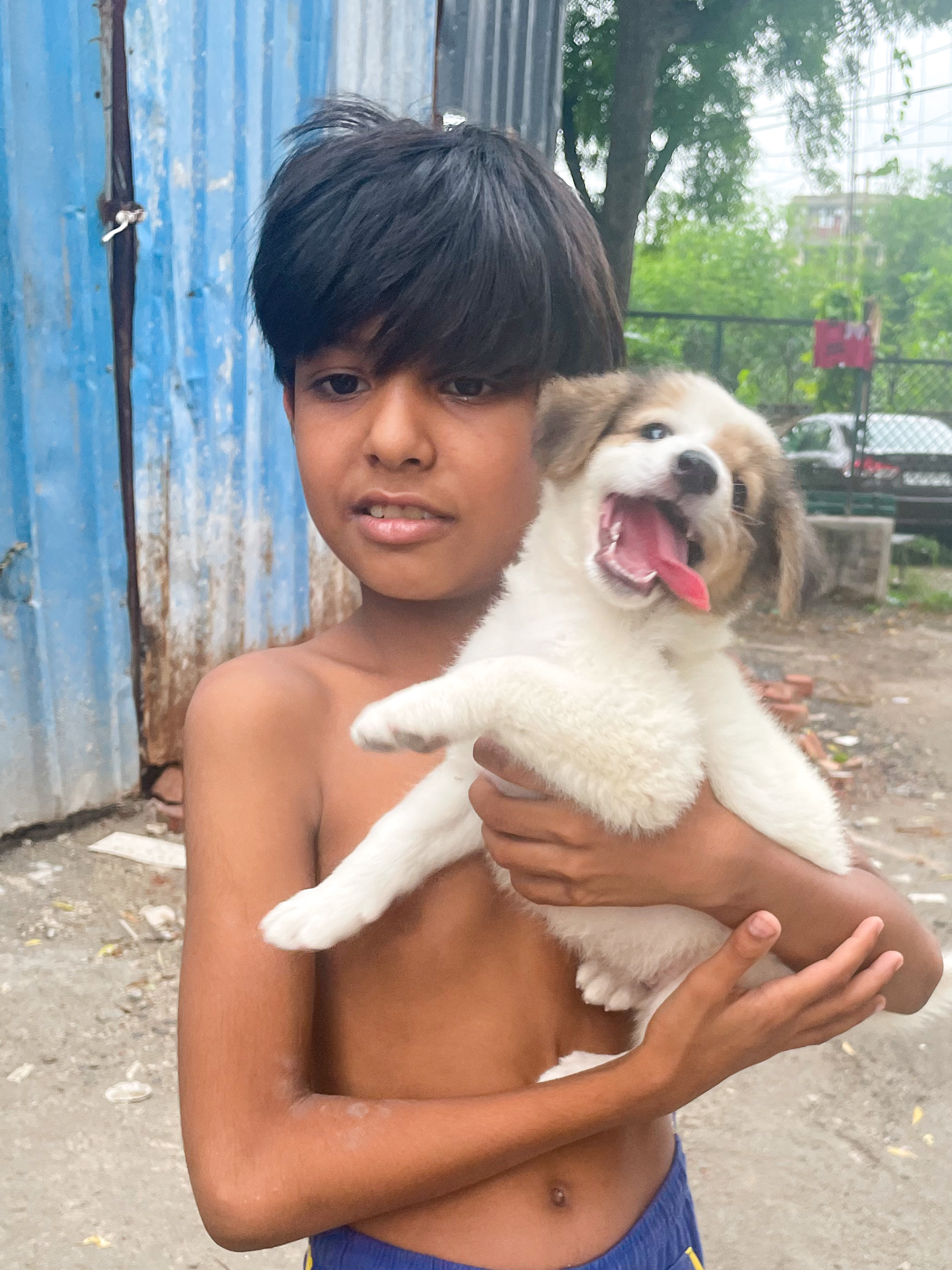 He lives at the construction site in Nirman Vihar where his parents work and says that he is fond of Cutie. Aug.