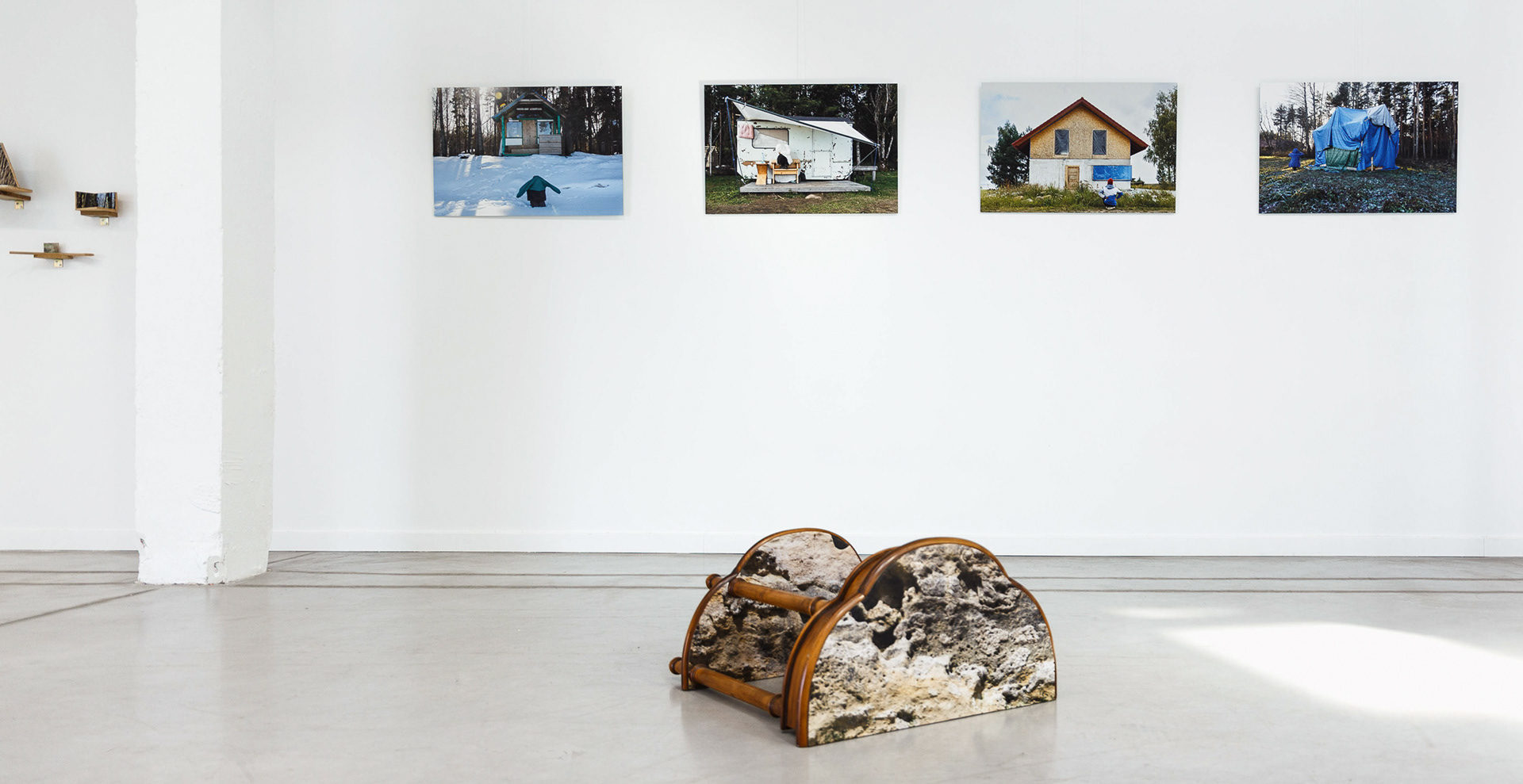 vue de l’exposition, 4e édition de La Nouvelle Photographie à Port-La Nouvelle, 2023