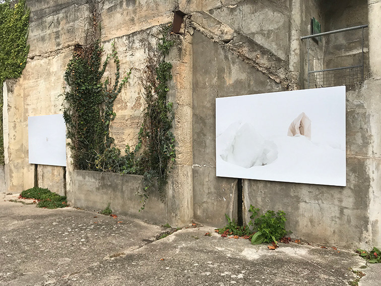 vue de l’exposition Habit-A, 14e festival A Ciel Ouvert, Espace Photographique Arthur Batut, Labruguière, 2021