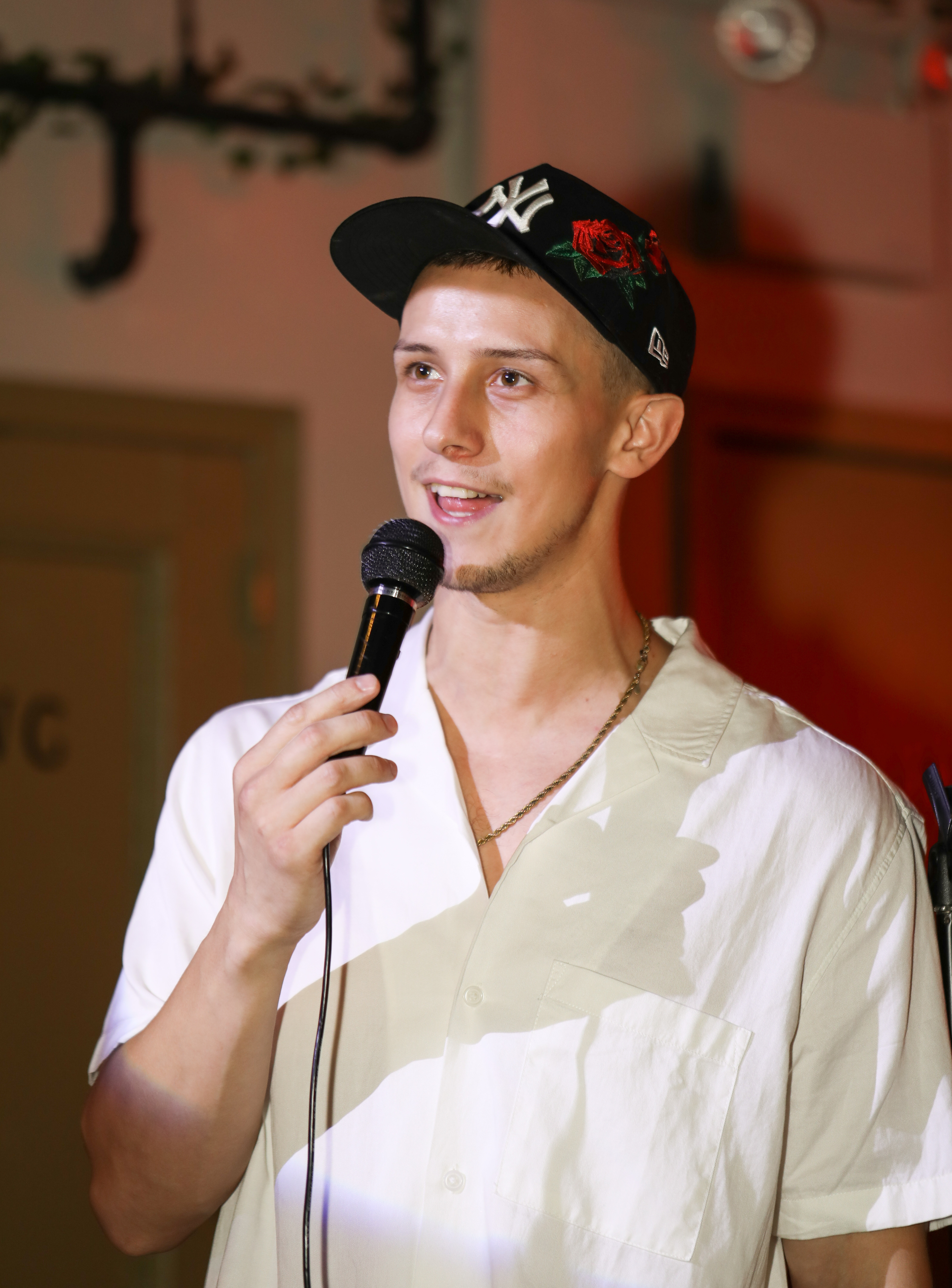 Off White Comedy