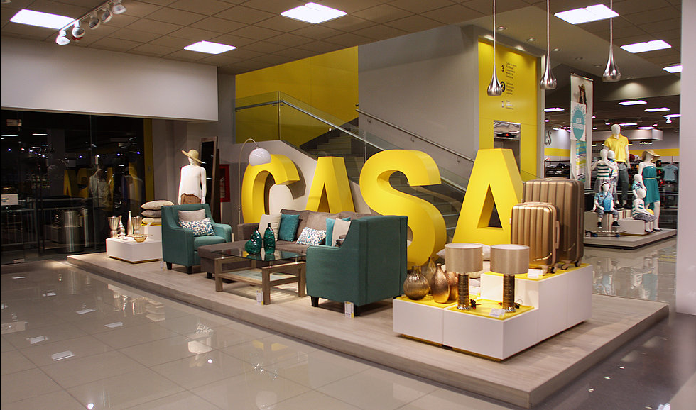 Brown Thomas & Co. – Visual Merchandising and Store Design