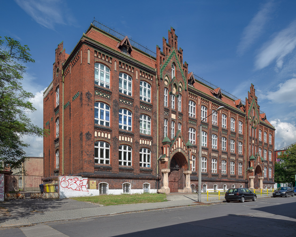 Nr zabytku A/215/07 (1904-05), d. Katolicka Szkoła Powszechna, Zabrze, ul. Królewska 4 