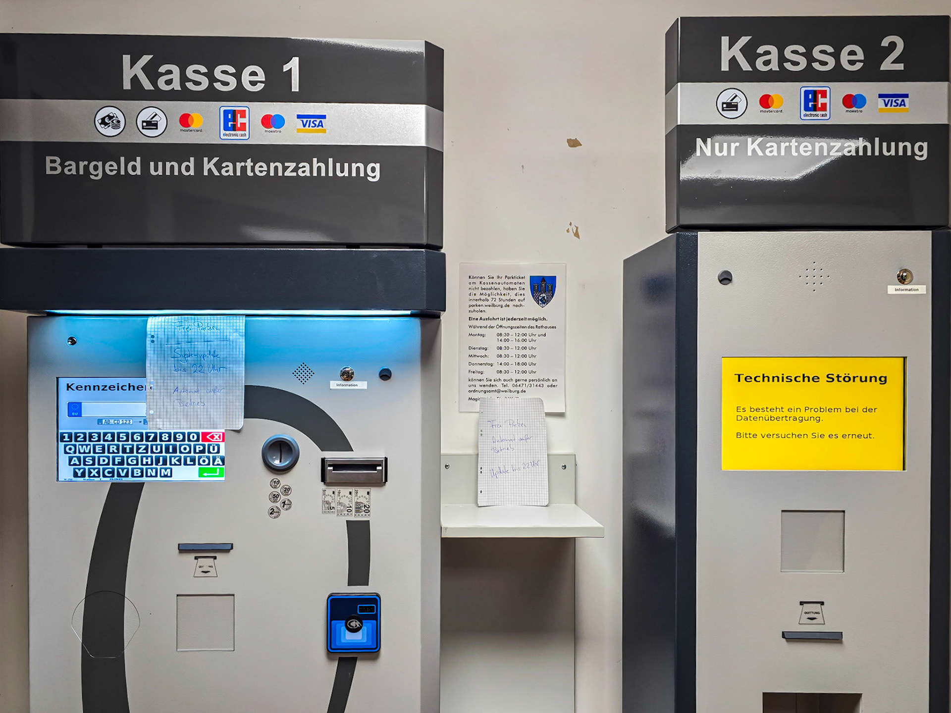 Bis 22 Uhr sollte das Systemupdate durch sein - um 23 Uhr wechselte der Automat zur technischen Störung ;)