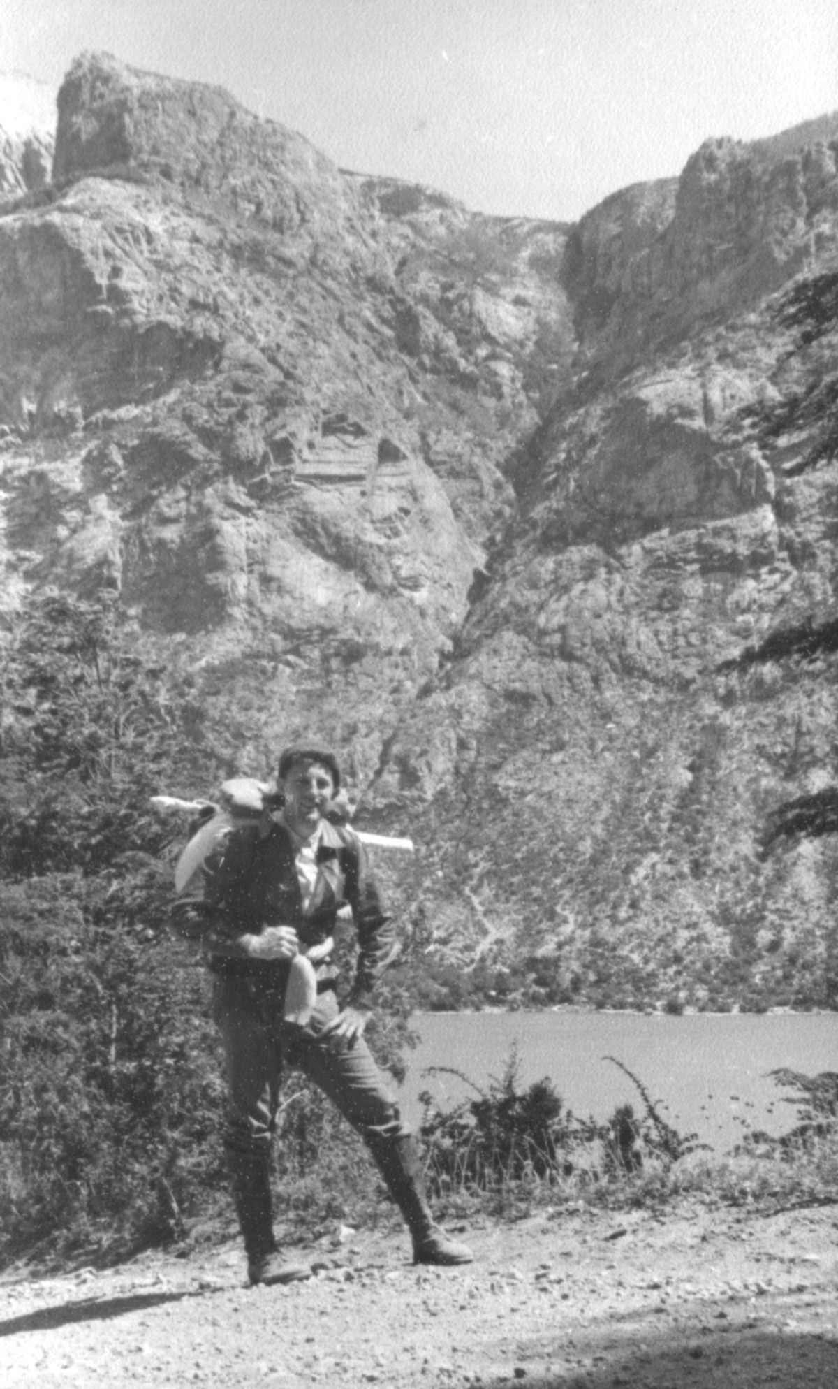 Bahía Lopez - Camino a Campamento Lago Moreno