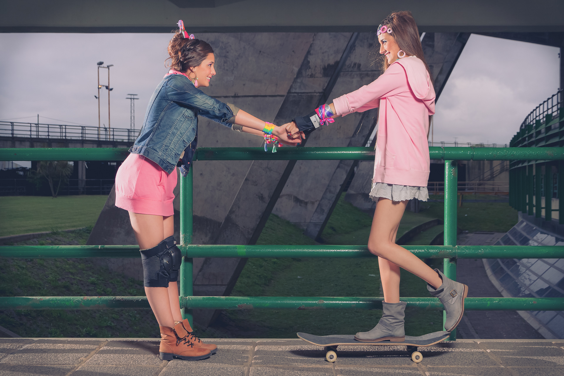 Producción vestidos - maquillaje - accesorios