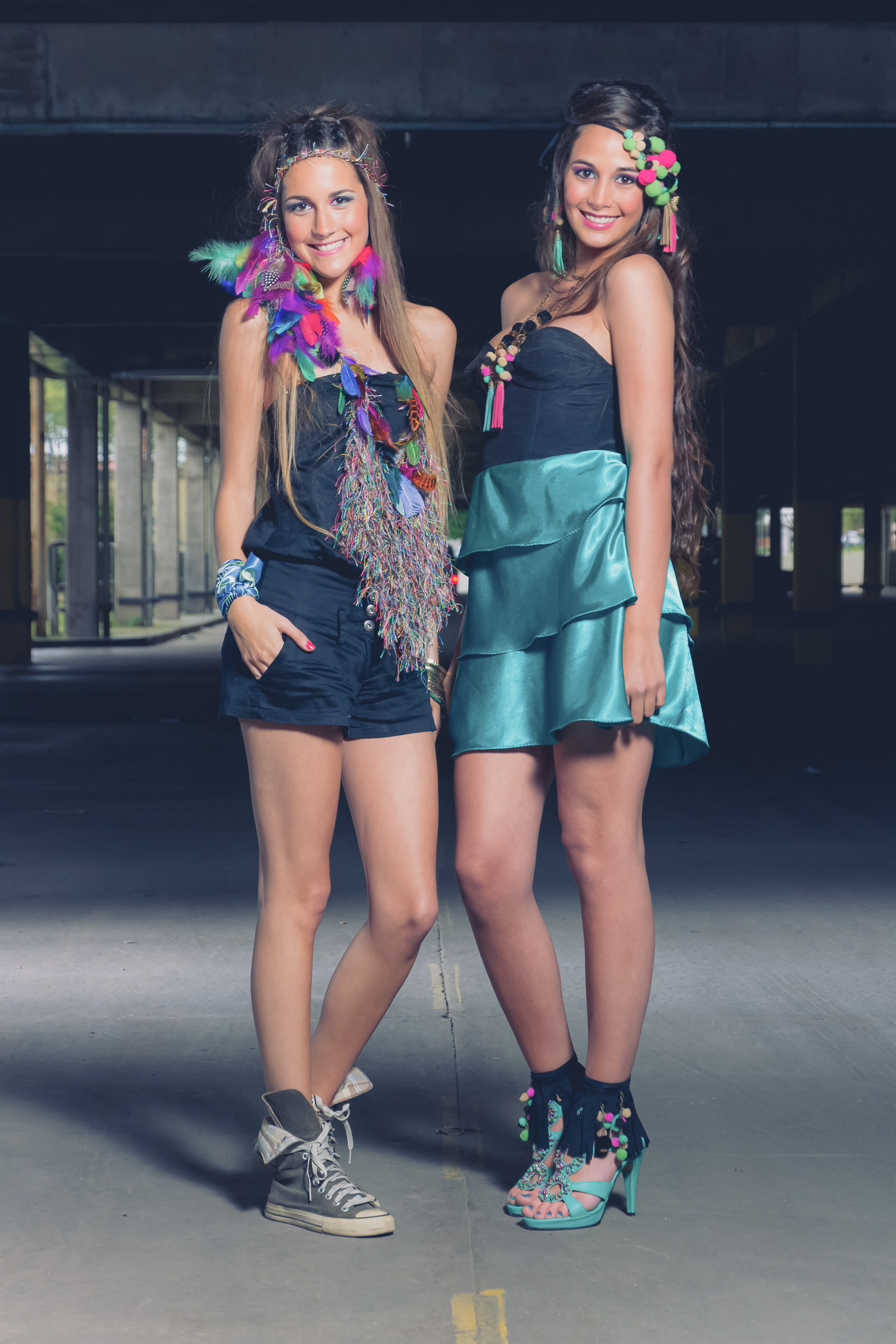 Producción vestidos - maquillaje - accesorios