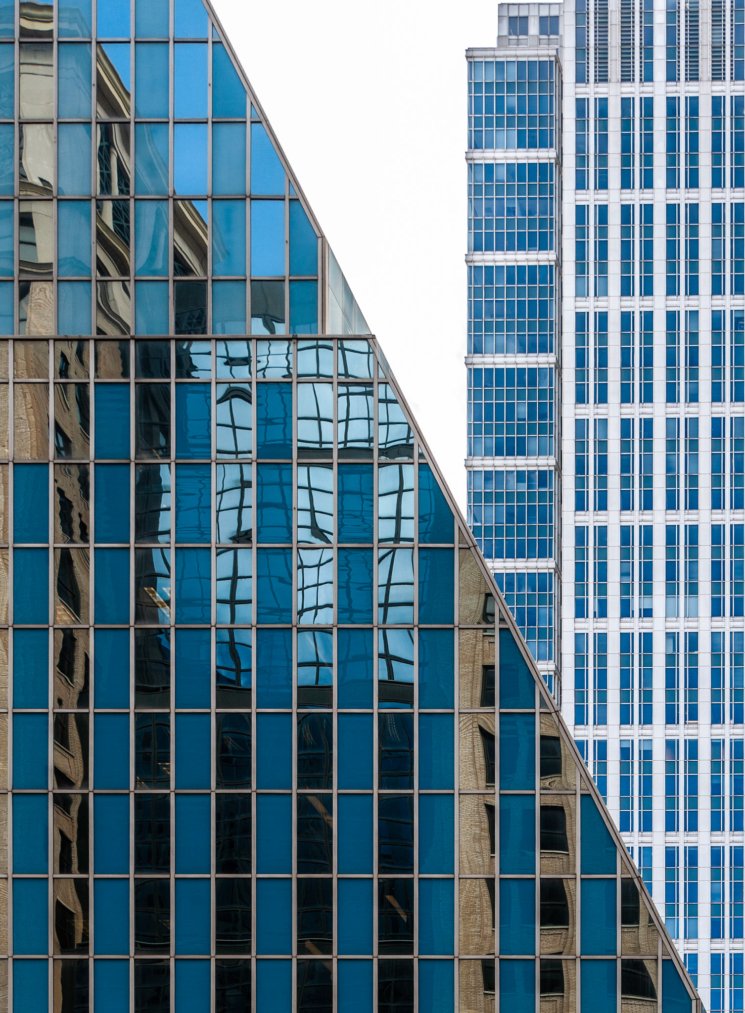 former James R. Thompson Center [Helmut Jahn]