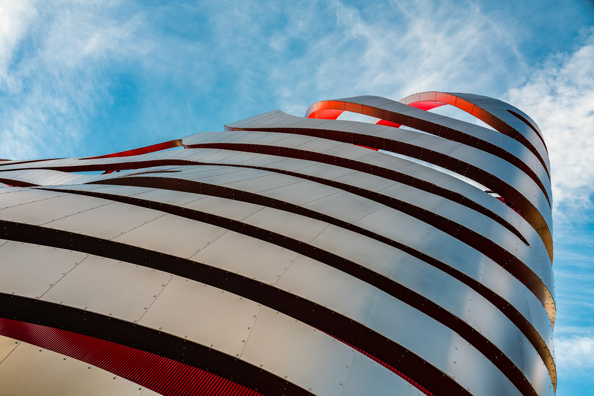 Petersen Automotive Museum, LA [Kohn Pedersen Fox Associates]
