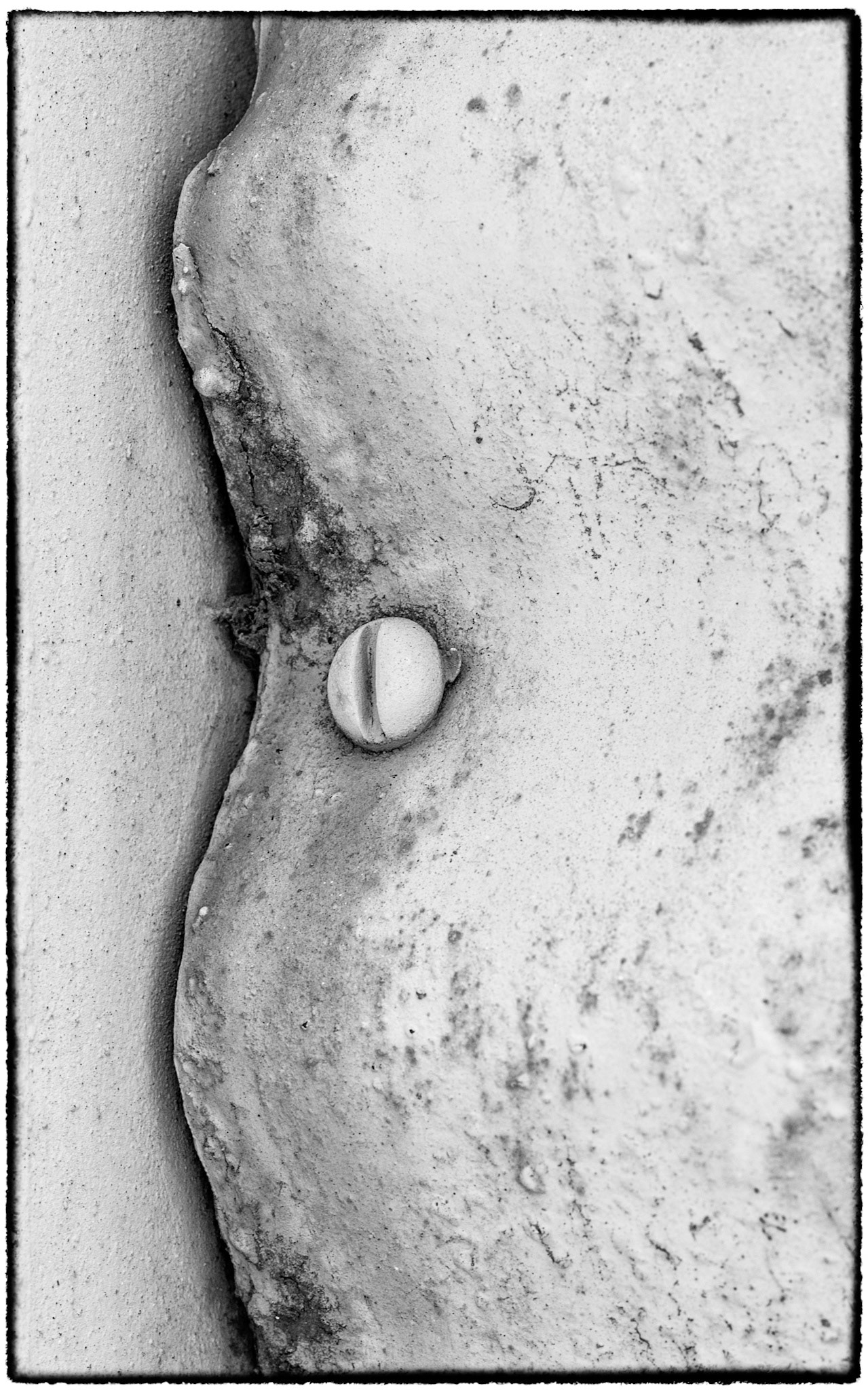 bridge abutment, Green Street, Fulton Market, Chicago