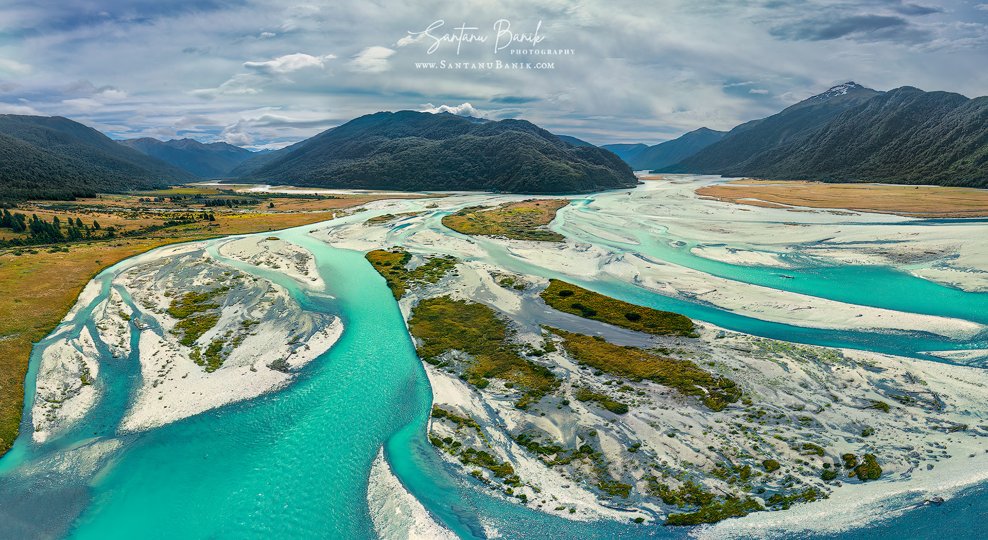 Clarke Bluff - Haast & Landsborough rivers, West Coast, South Island, NZ