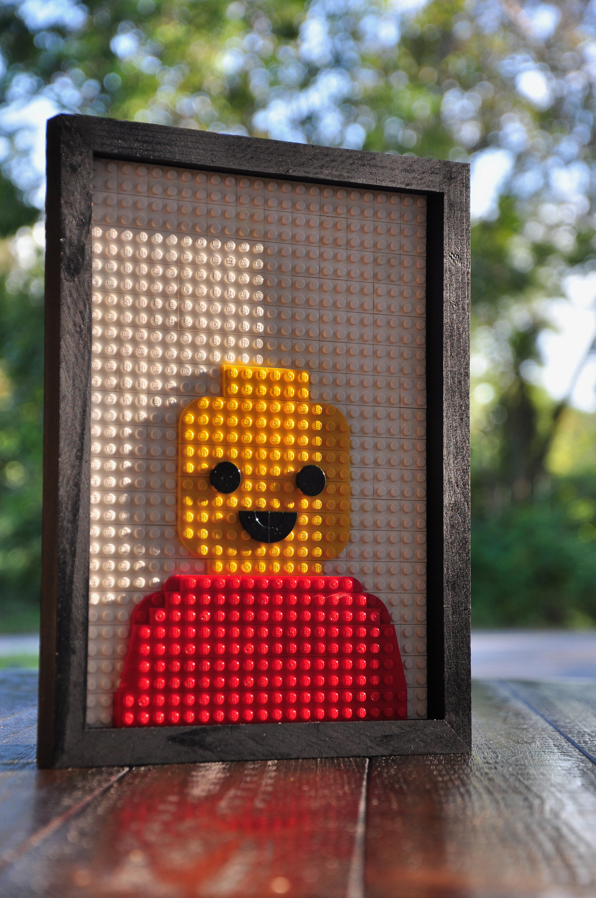 Minifigure - September 2024 - 9x12 inches
