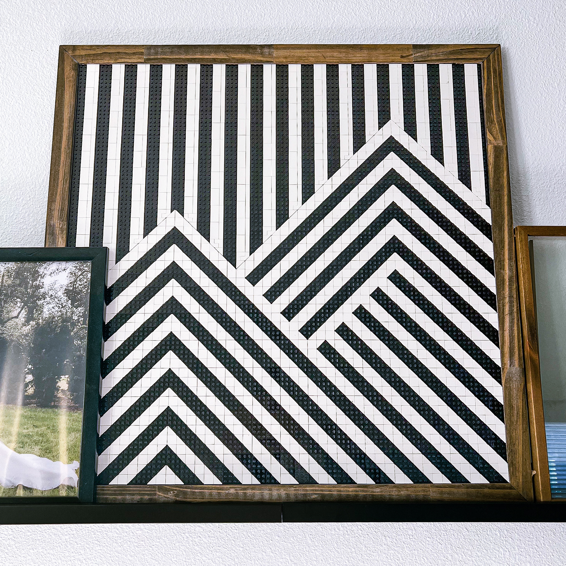 Chevron - December 2023 - 96x96 studs