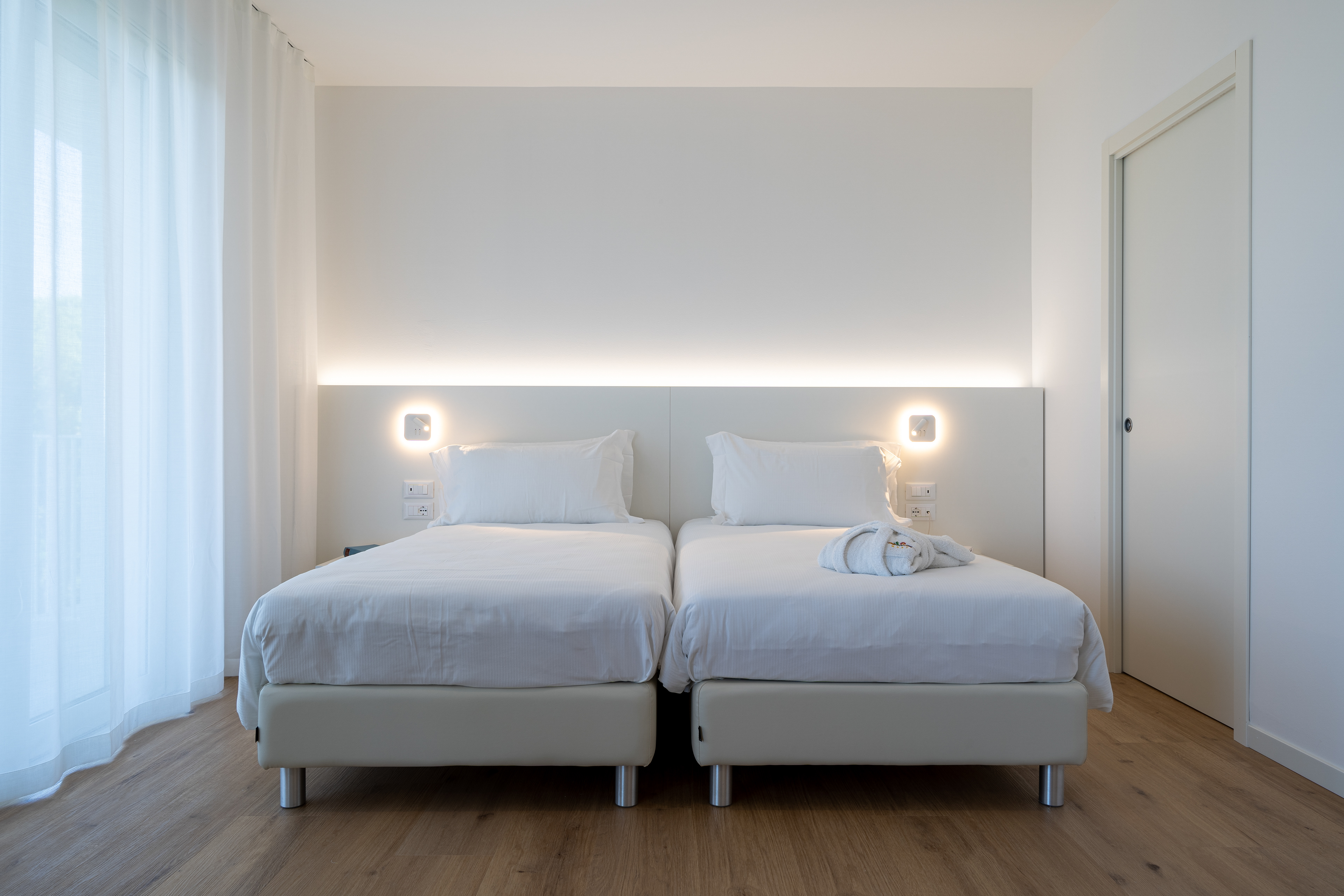 ma_muradorarchitetti: Hotel Bauer&Sporting Jesolo (VE) - Progetto @comacchiocristina @giacomo.murador