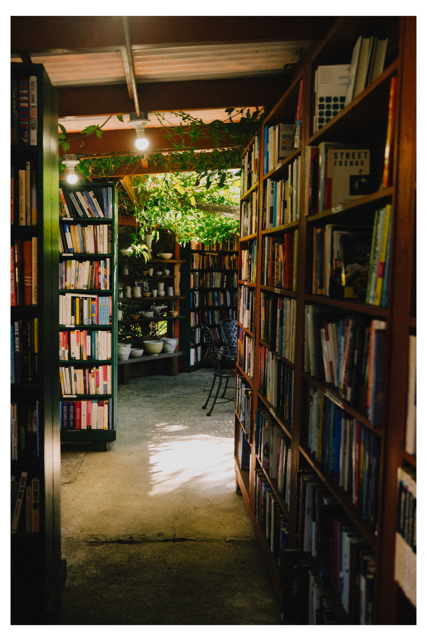Bart's Books, CA