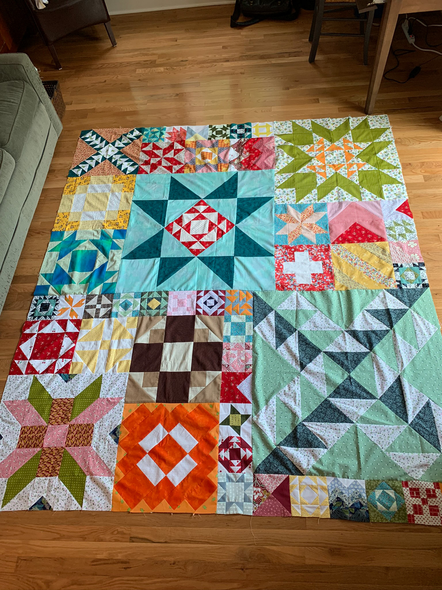 Moda Modern quilt challenge