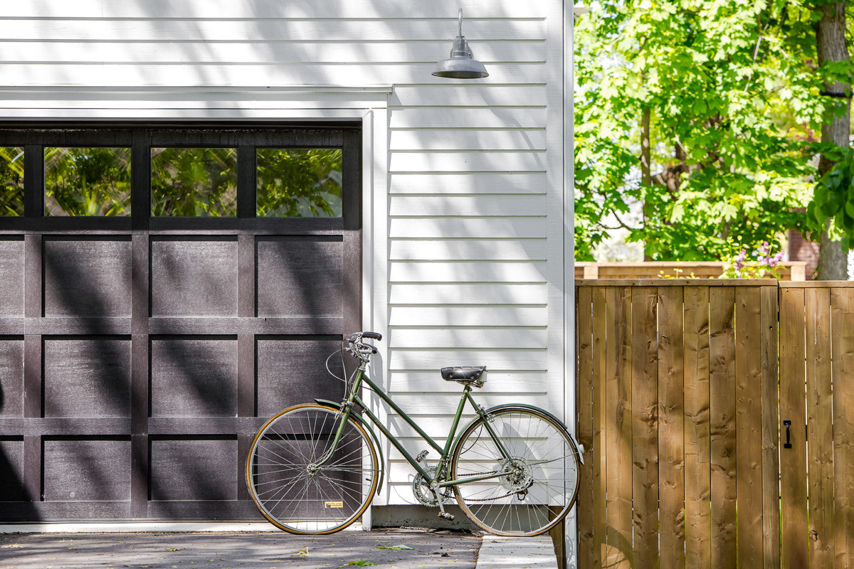 High-end decor, lifestyle & architectural  photography by Drew Hadley, professional photographer based in El Zonte, El Salvador & Miami