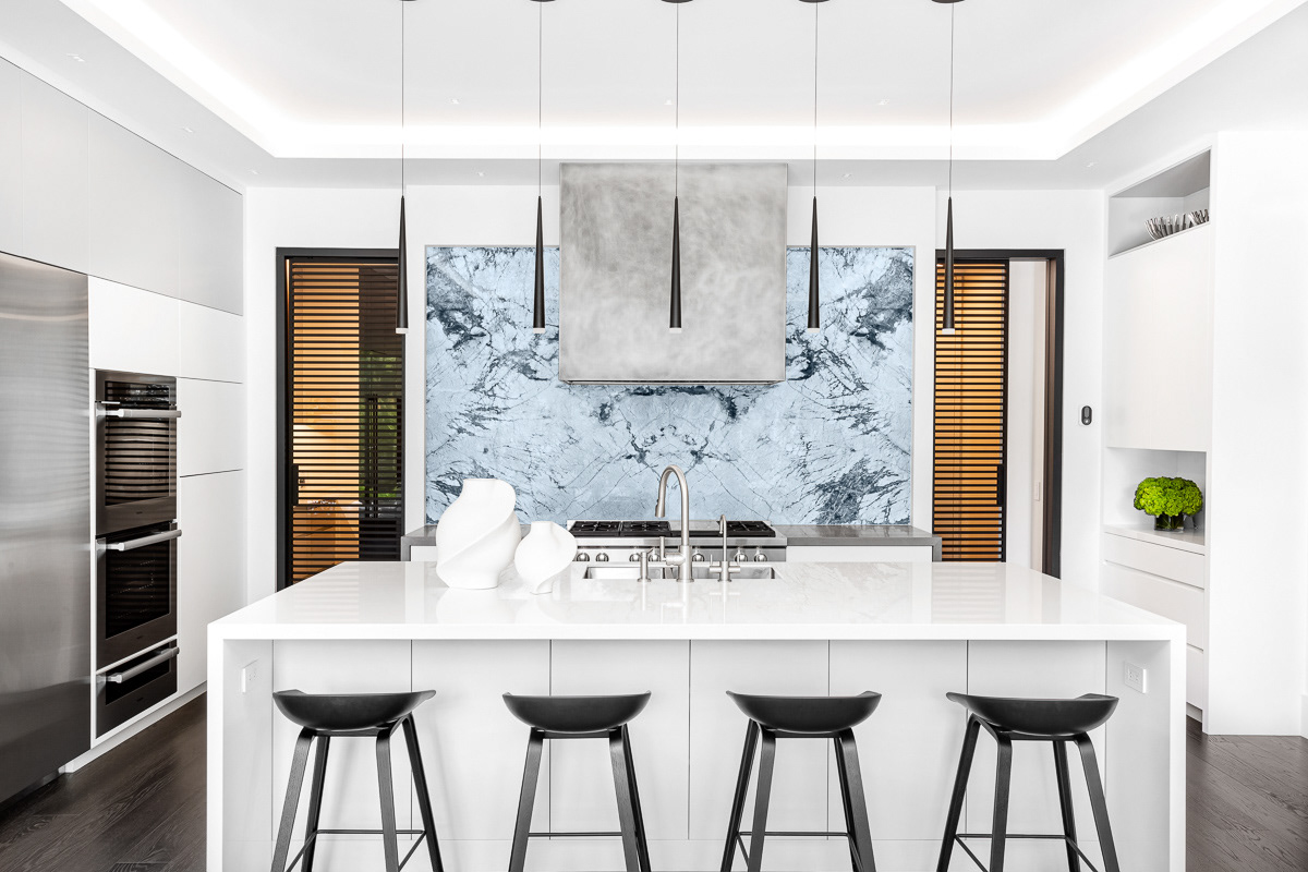 High-end decor, lifestyle & architectural photography by Drew Hadley, professional photographer based in El Zonte, El Salvador & Miami
