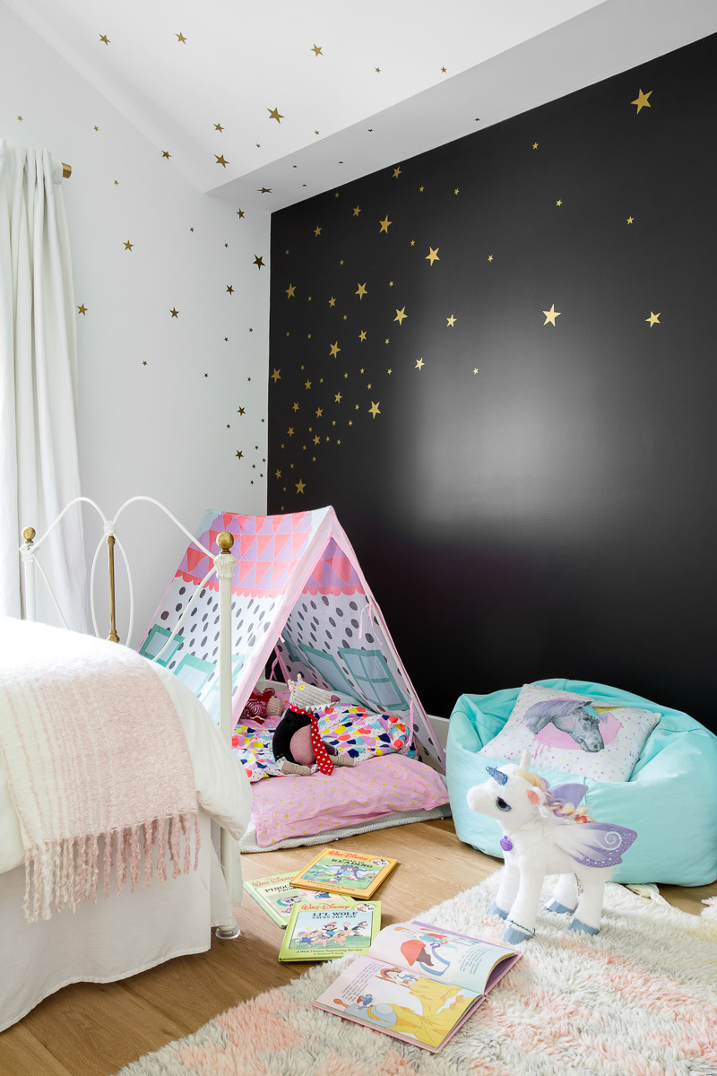 High-end decor, lifestyle & architectural  photography by Drew Hadley, professional photographer based in El Zonte, El Salvador & Miami