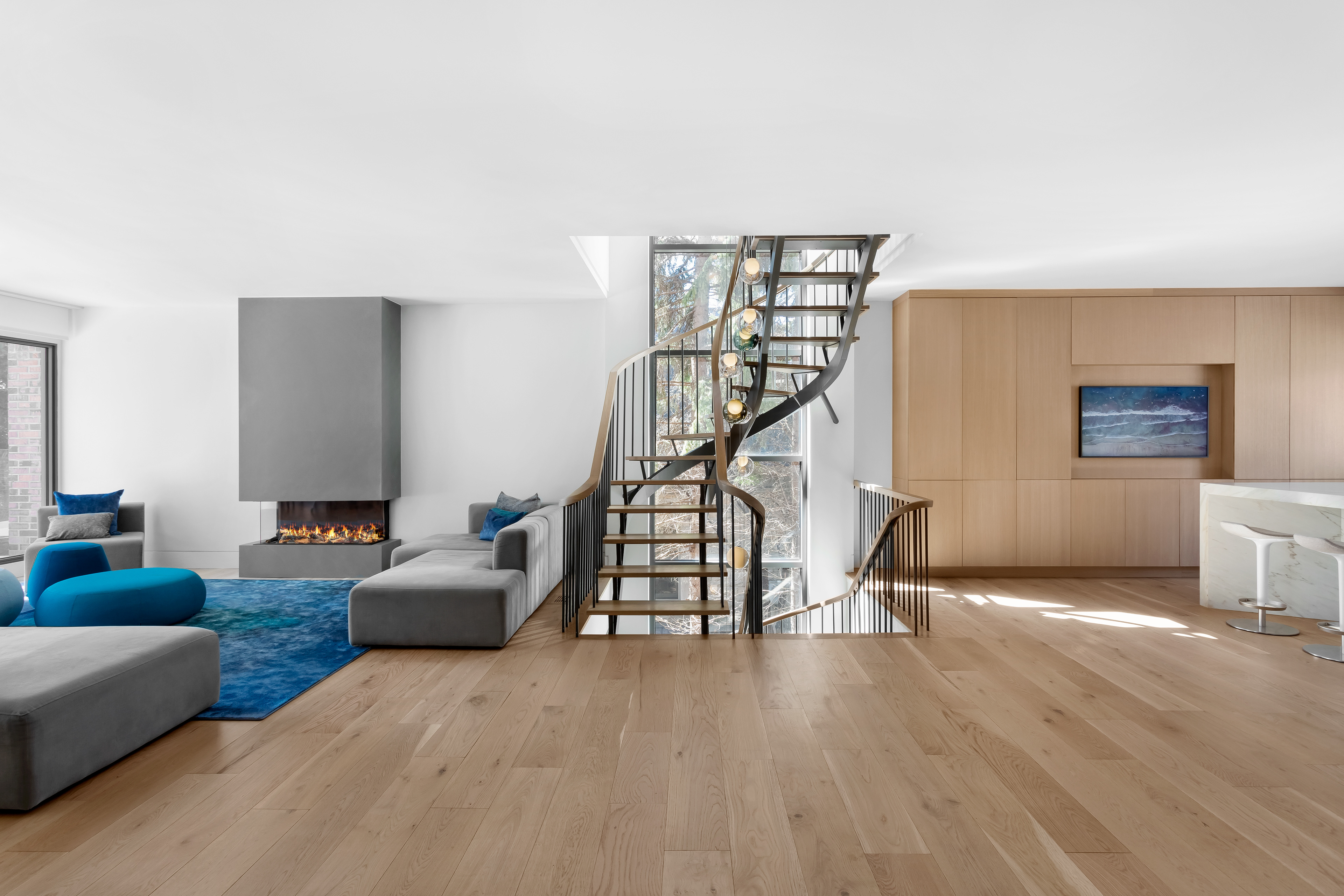 High-end decor, lifestyle & architectural photography by Drew Hadley, professional photographer based in El Zonte, El Salvador.