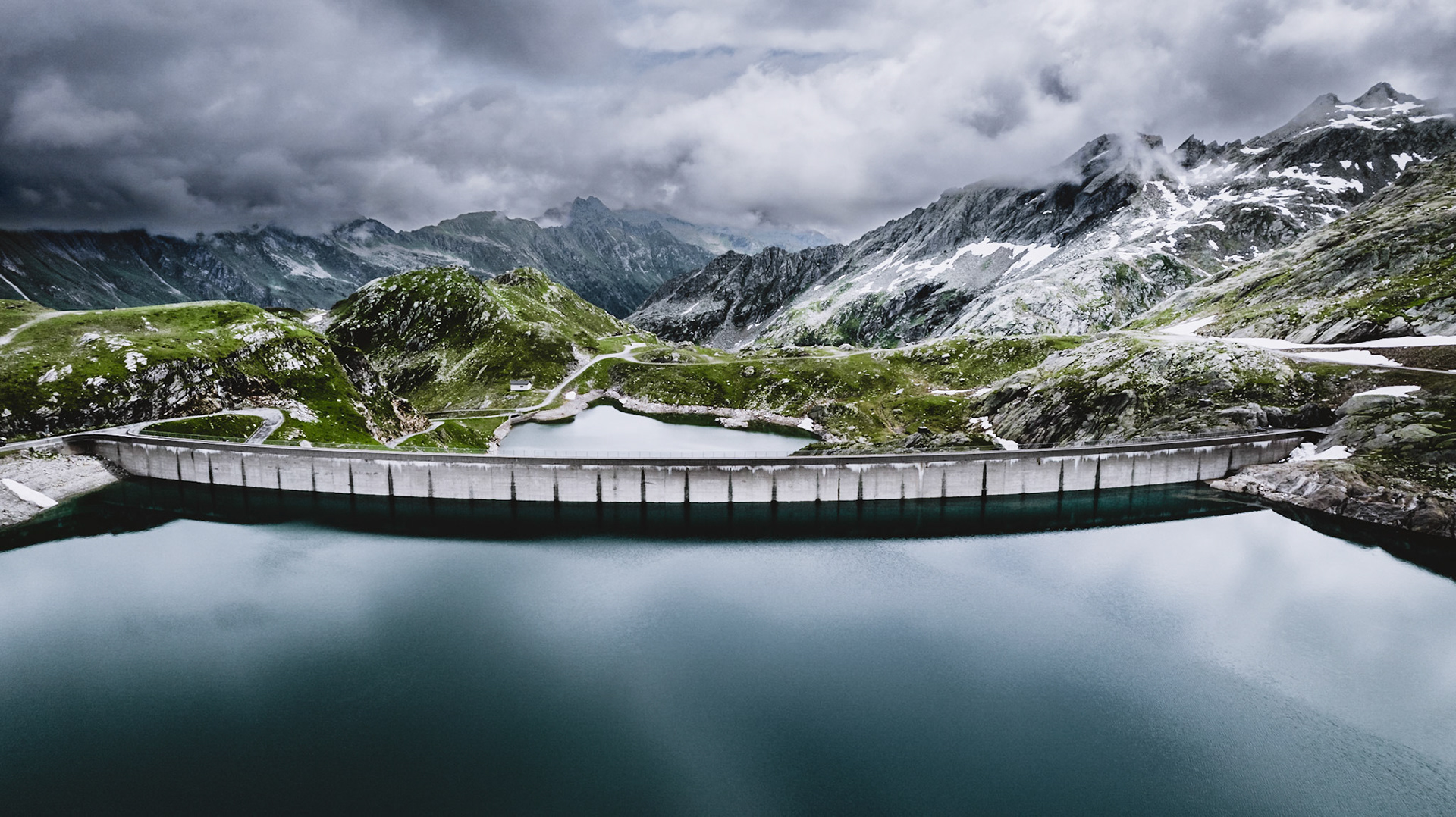 Staumauer des Lago del Naret
