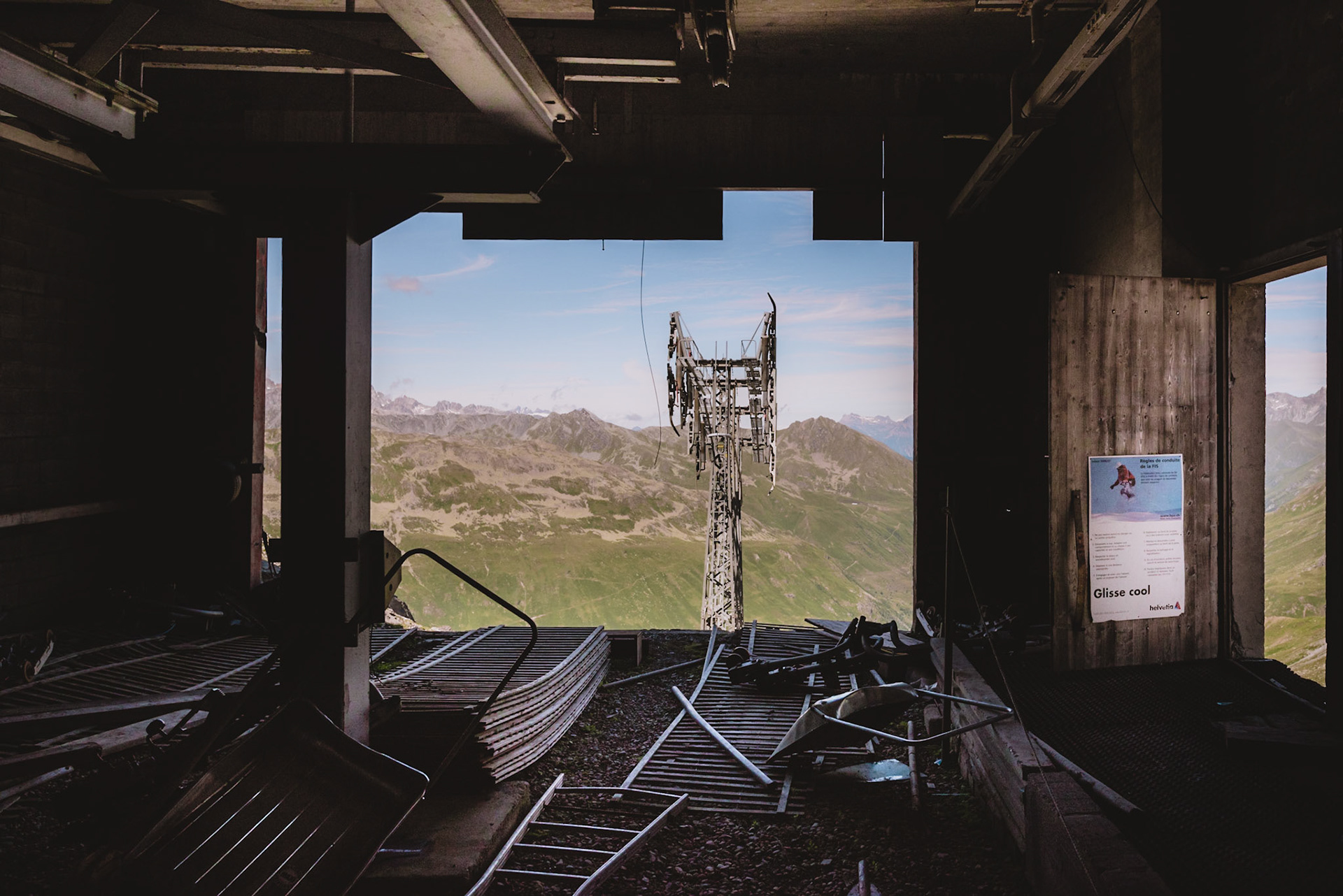 Col Nord de Menouve, Bergstation der früheren Kabinenbahn Super Saint Bernard