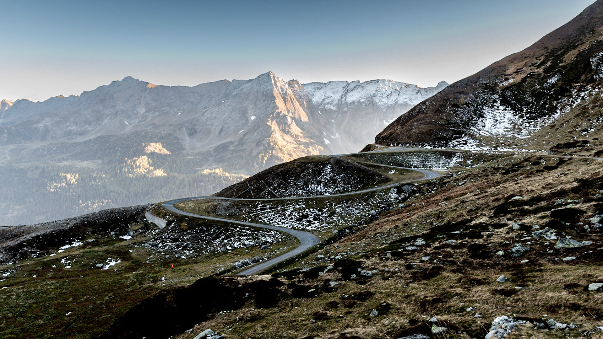 Gotthard Pass with the Bedretto Valley
