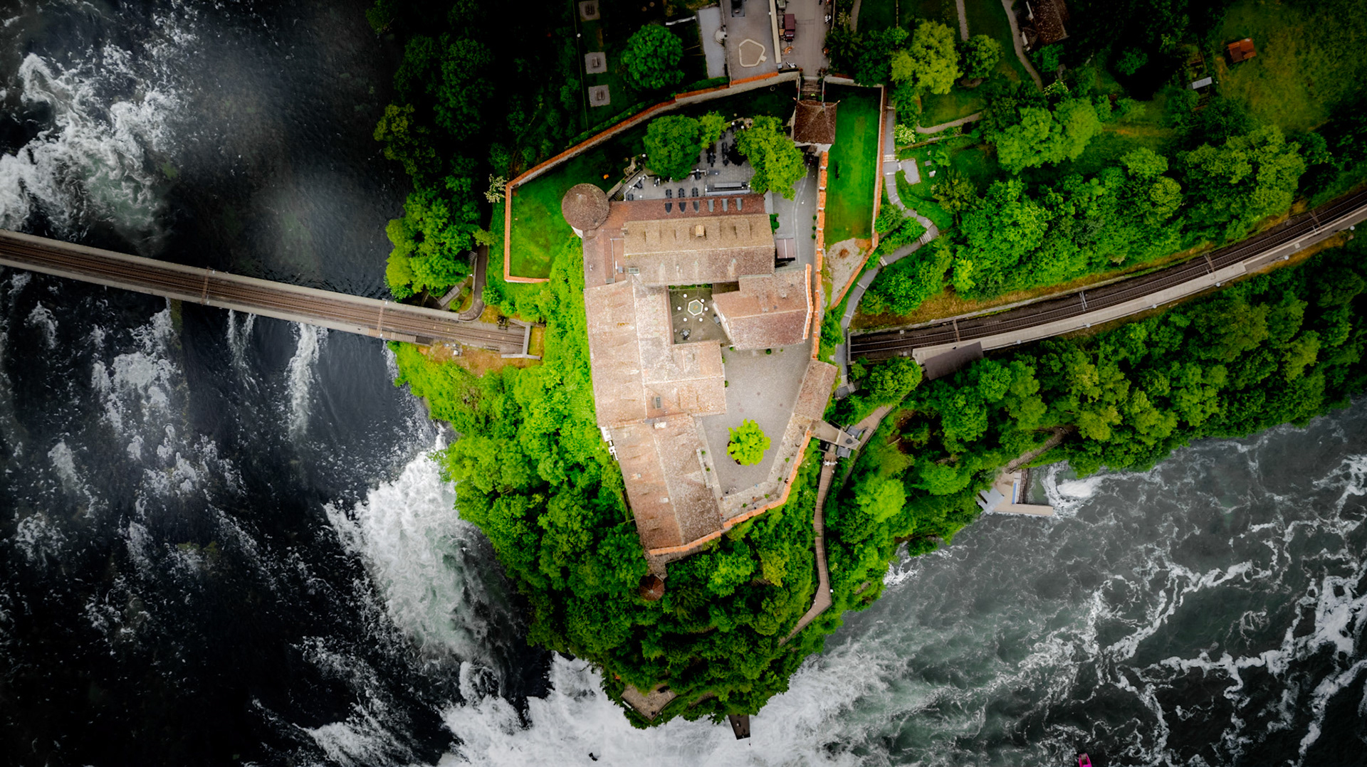 Rheinfall und Schloss Lauffen