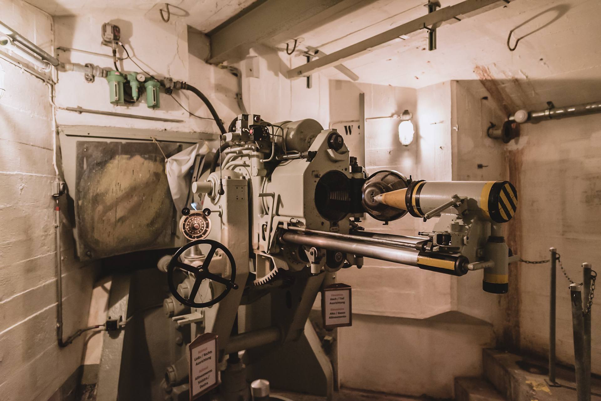 Geschütz im Sasso San Gottardo