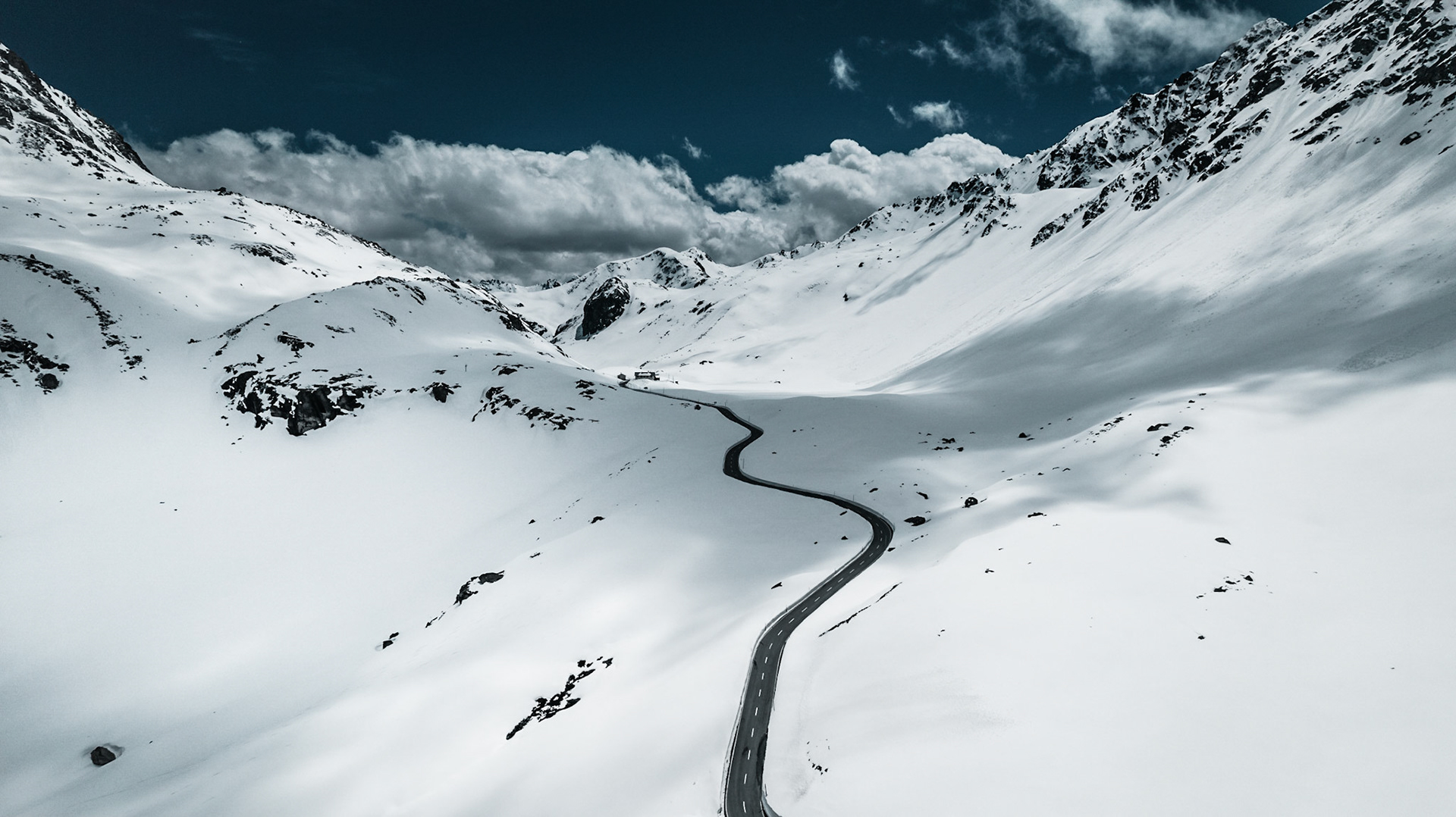 Road on the Flüela Pass