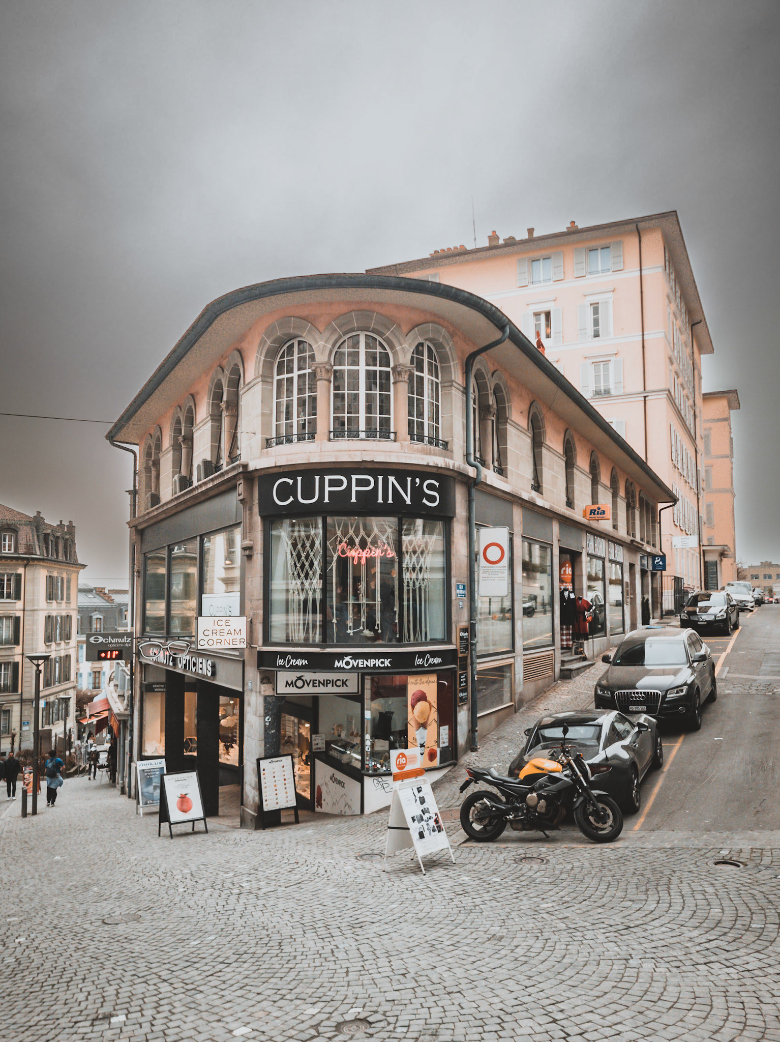 Lausanne