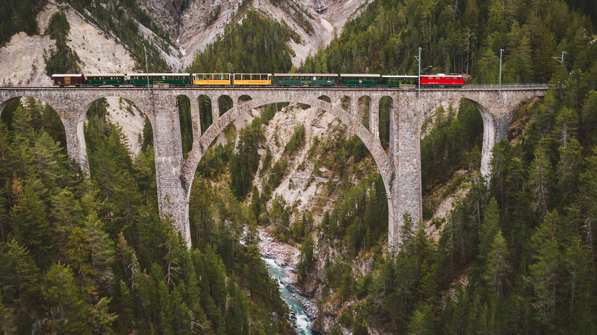 Wiesener Viadukt with Historical Train of Rhetian Railways