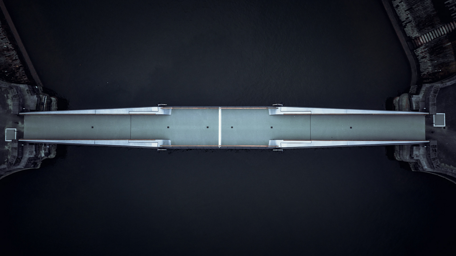 Folding Bridge at Mainz Harbour