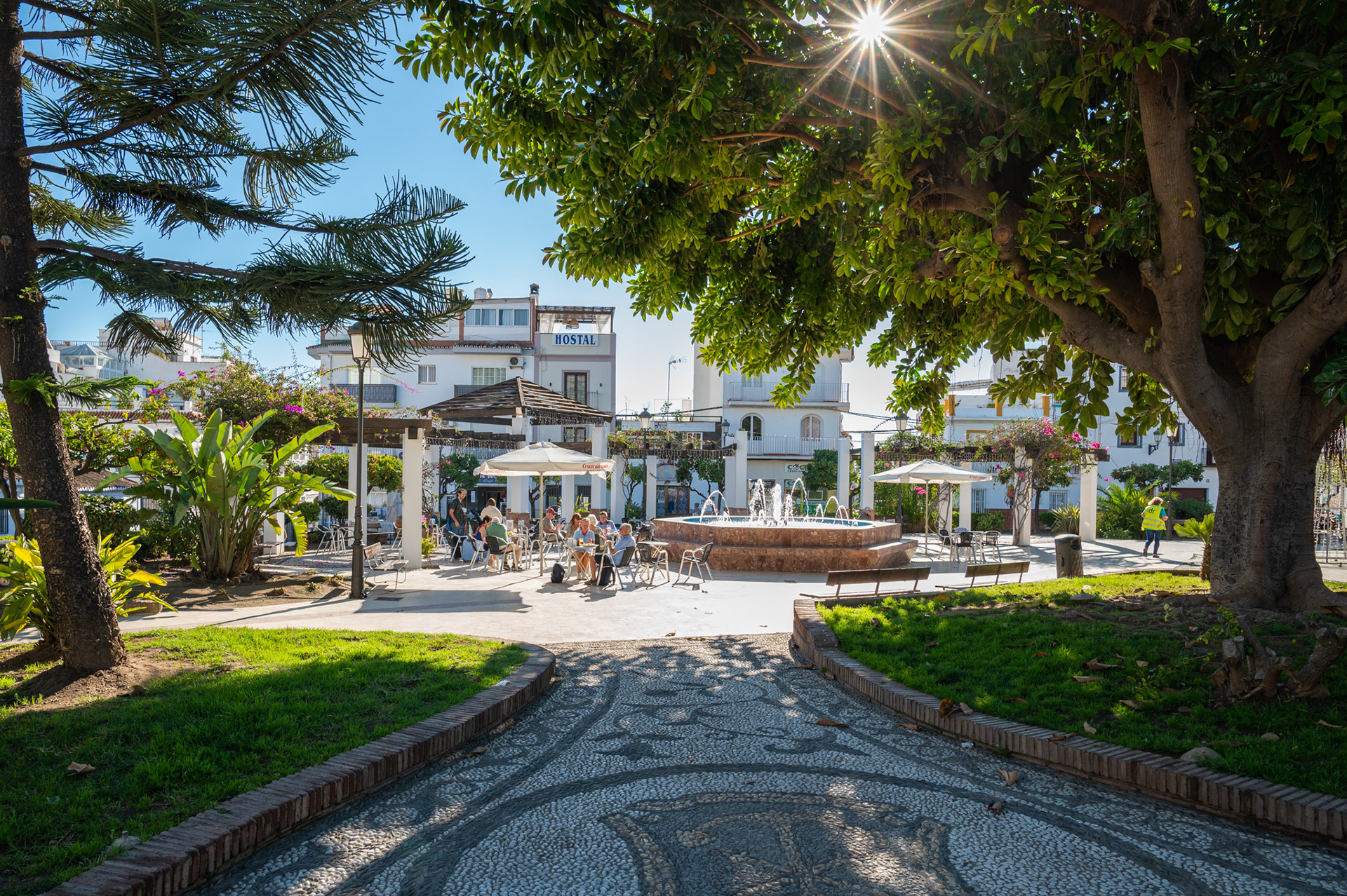Plaza Cantarero, Nerja