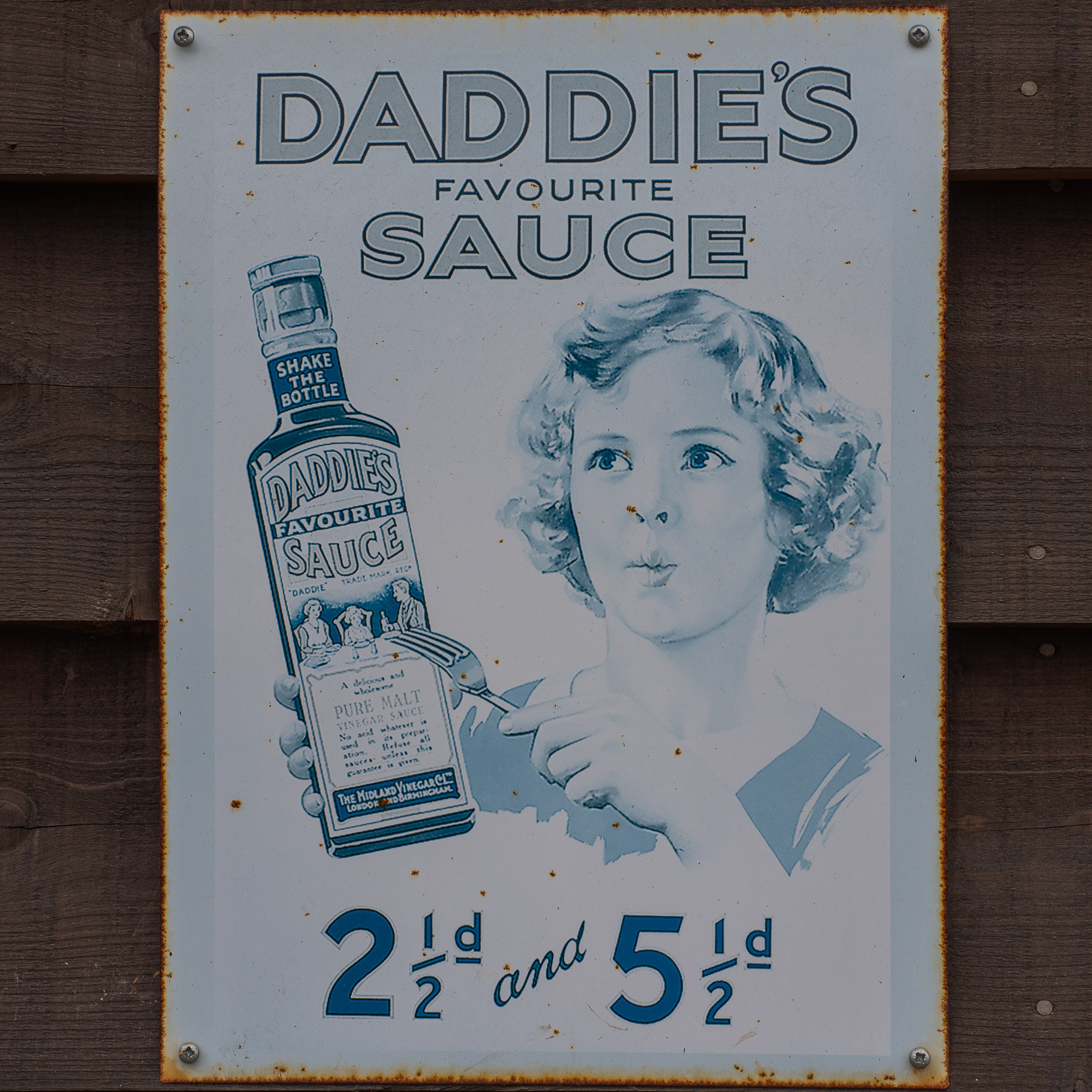 Old Daddie's Sauce sign