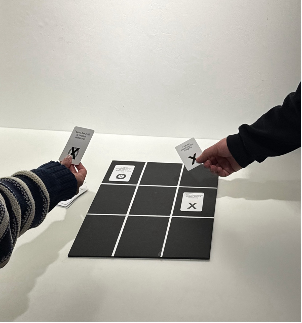 Tik-Tac-Choose, Card game, 2026