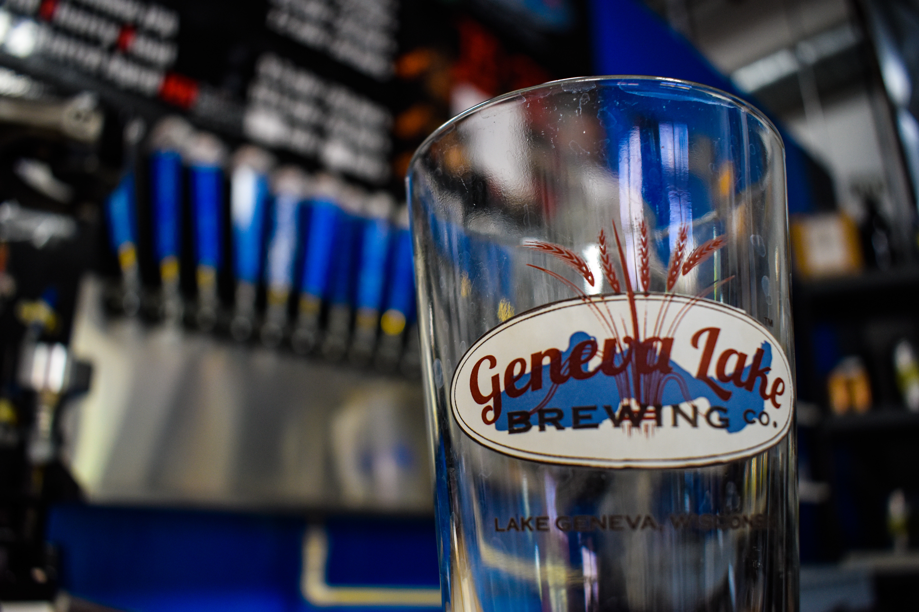 GENEVA LAKE BREWING CO