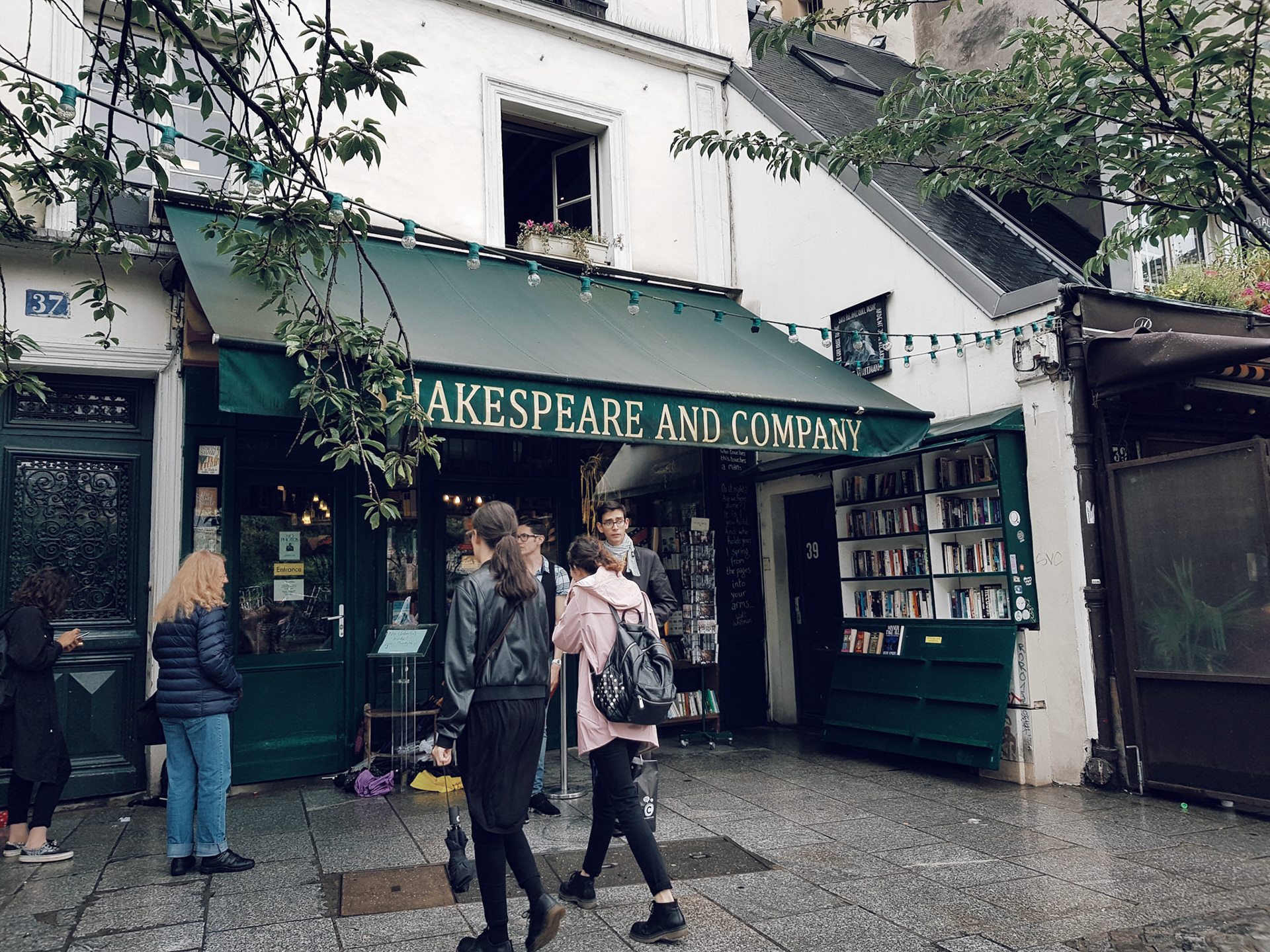 Shakespeare and Co
