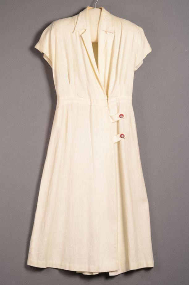 Original picture of historical dress.