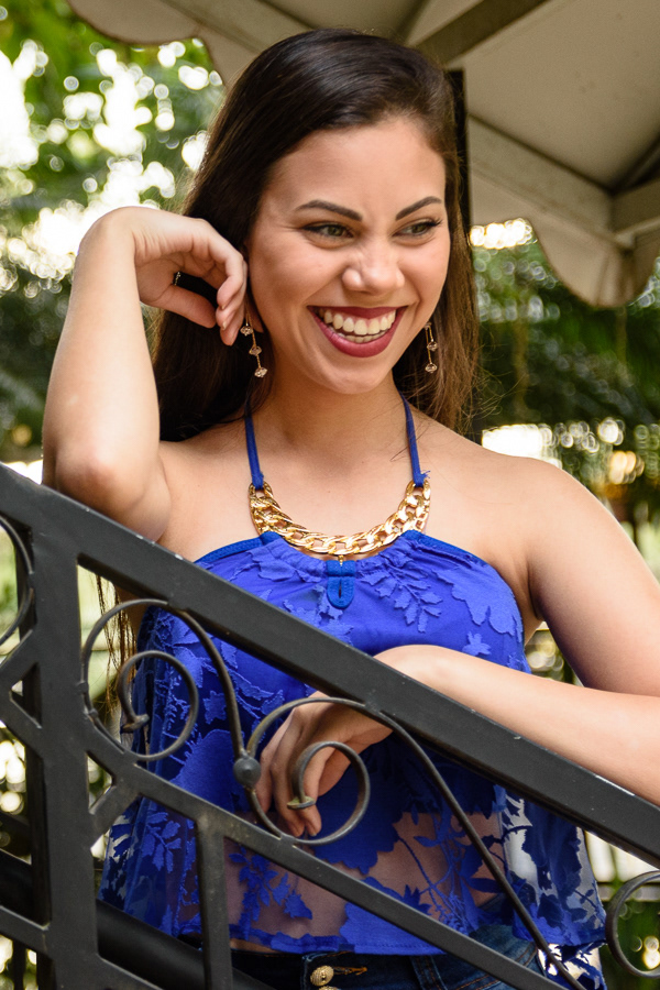 Lindo sorriso da Marielle, em ensaio fotográfico em Blumenau. Ennulat Fotografias